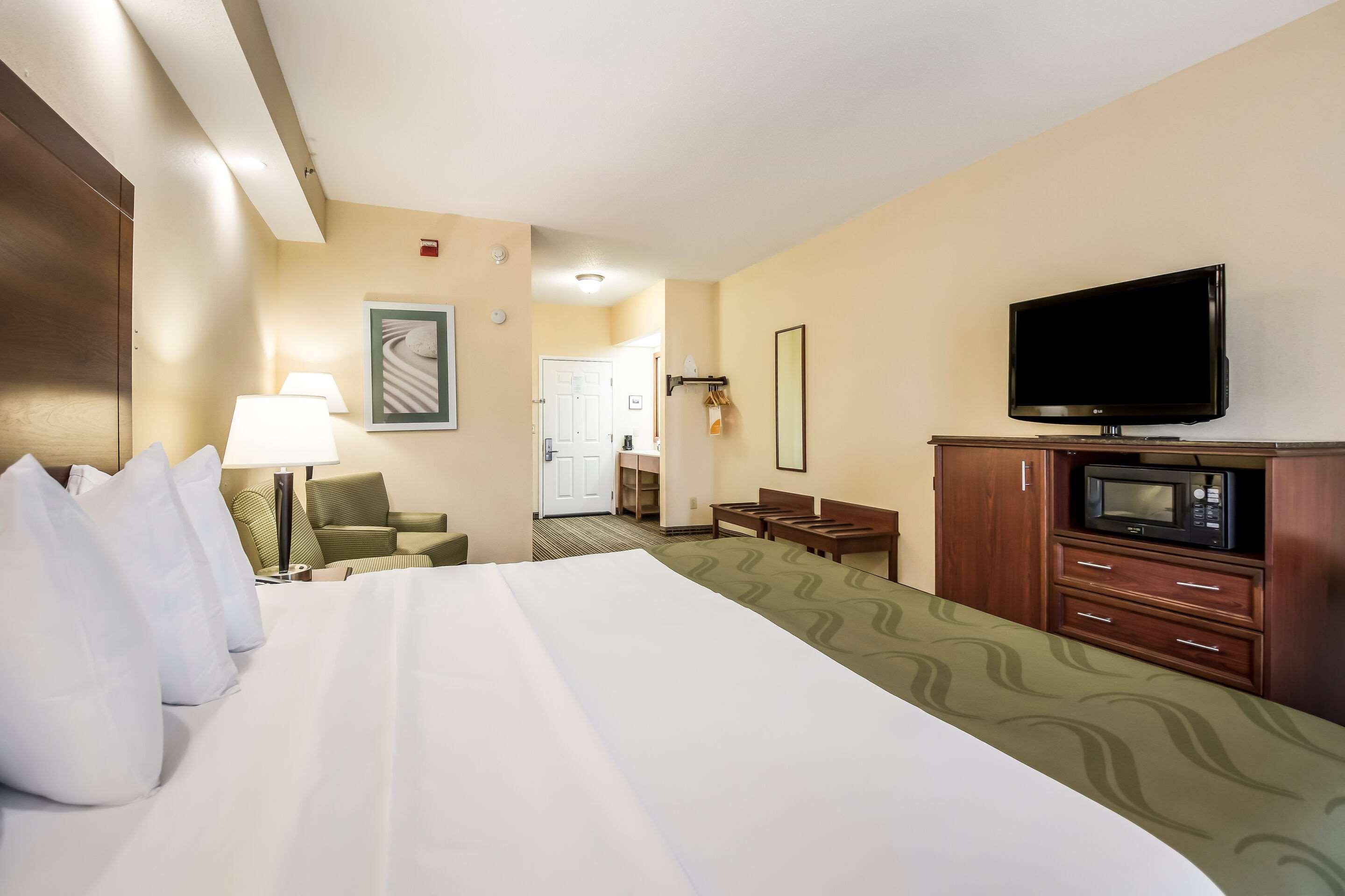 Quality Inn Oak Ridge Exterior photo