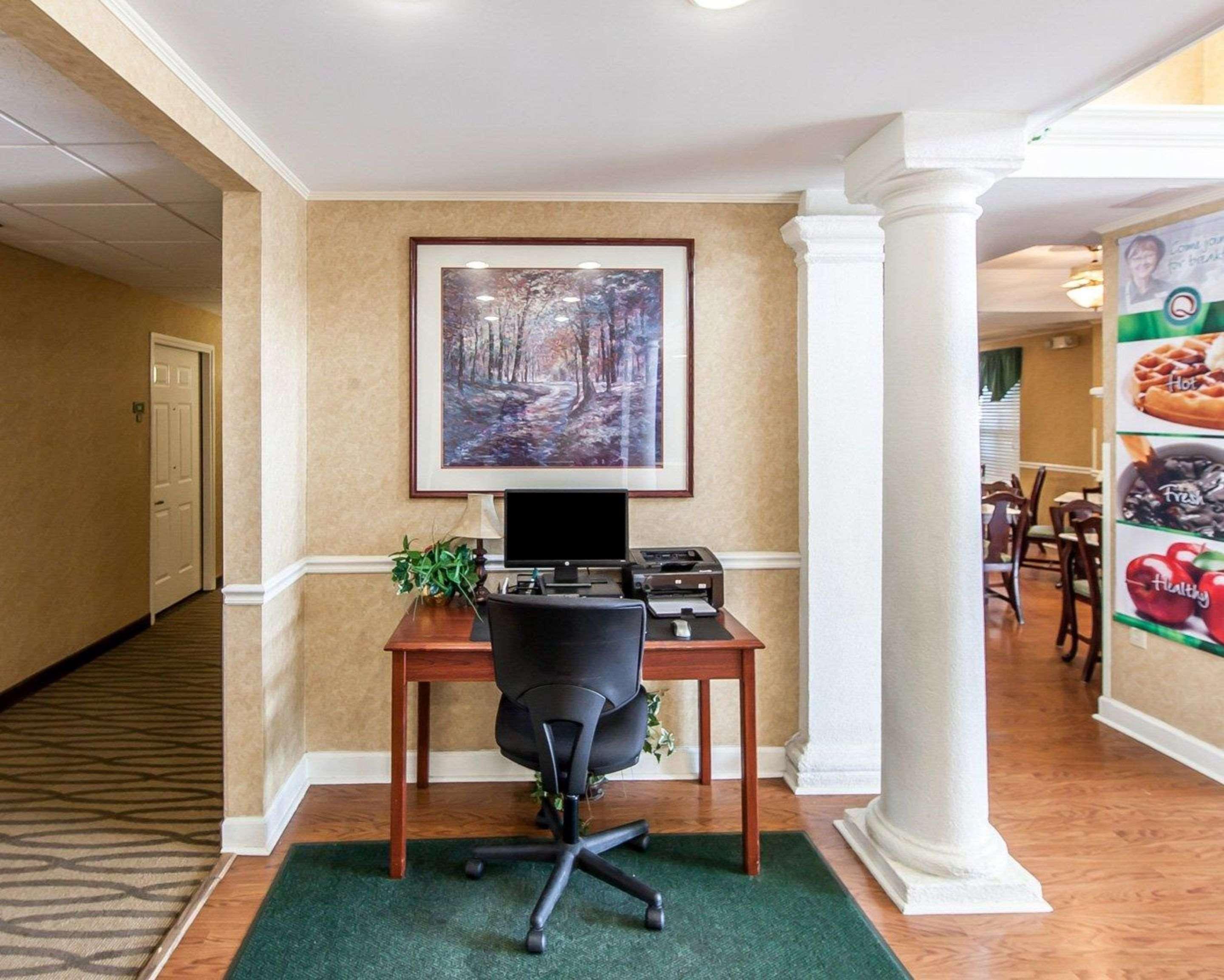 Quality Inn Oak Ridge Exterior photo