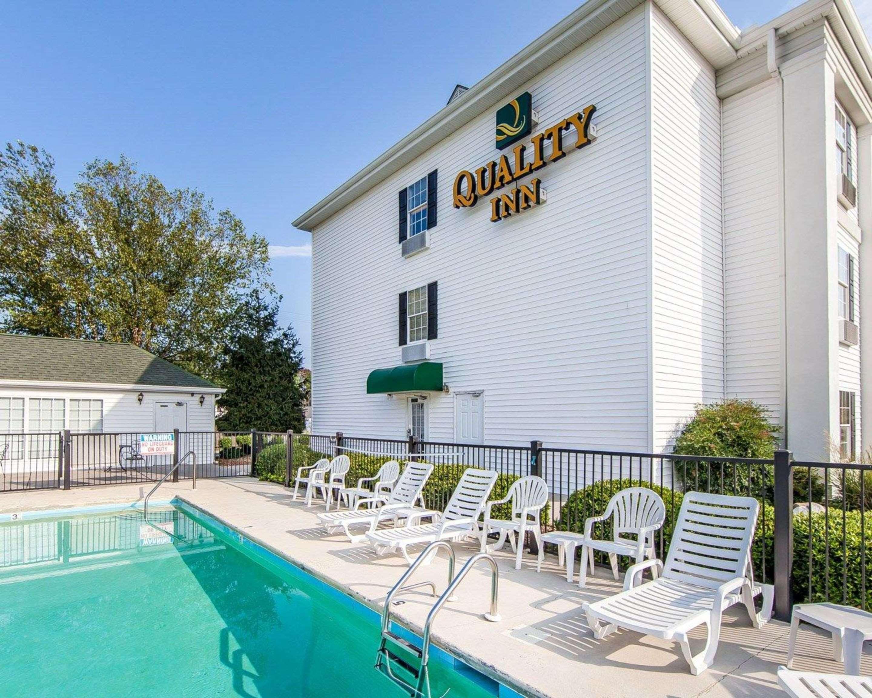 Quality Inn Oak Ridge Exterior photo